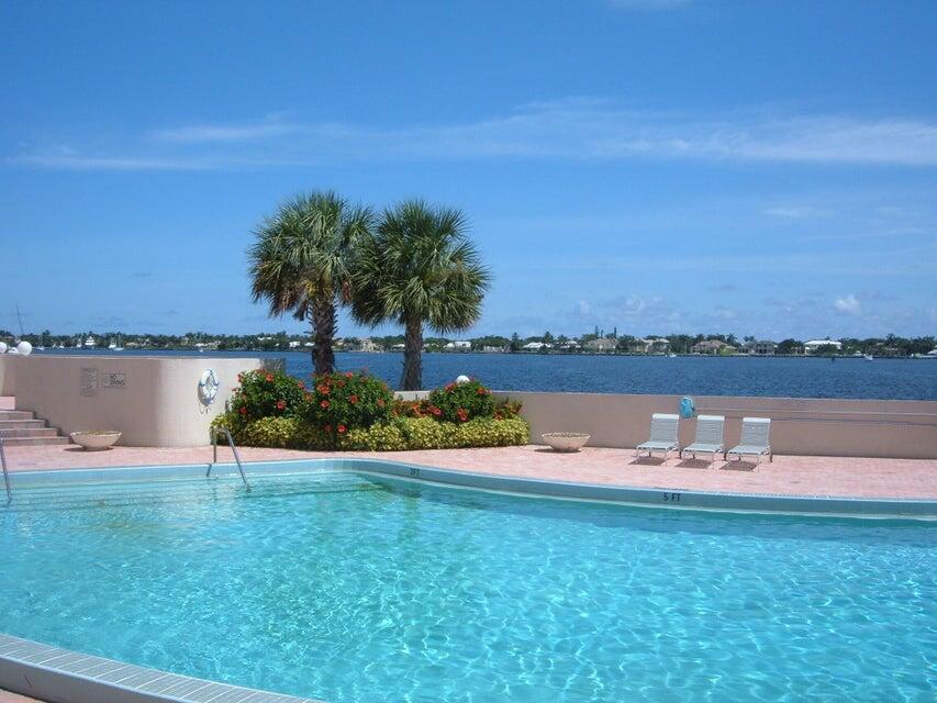 130 Lakeshore Drive 923