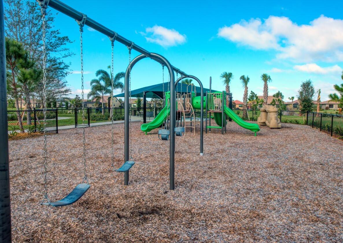 409 SE Filoli Drive Cedar 124