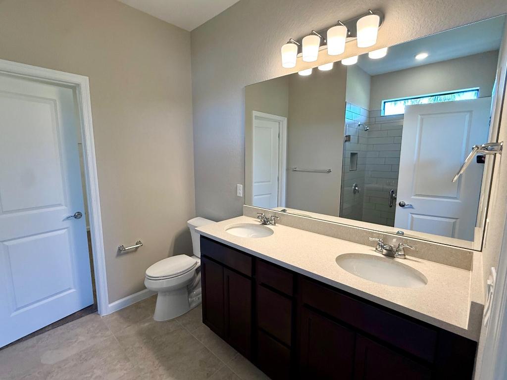 409 SE Filoli Drive Cedar 124