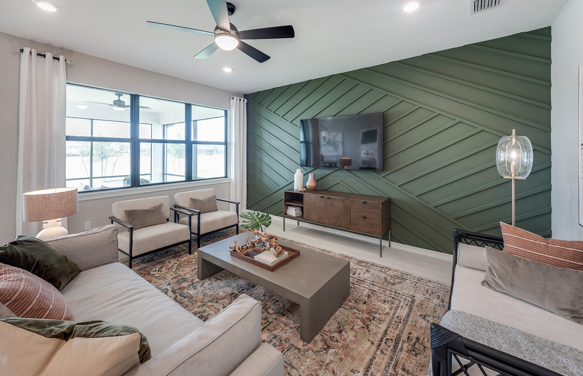 409 SE Filoli Drive Cedar 124