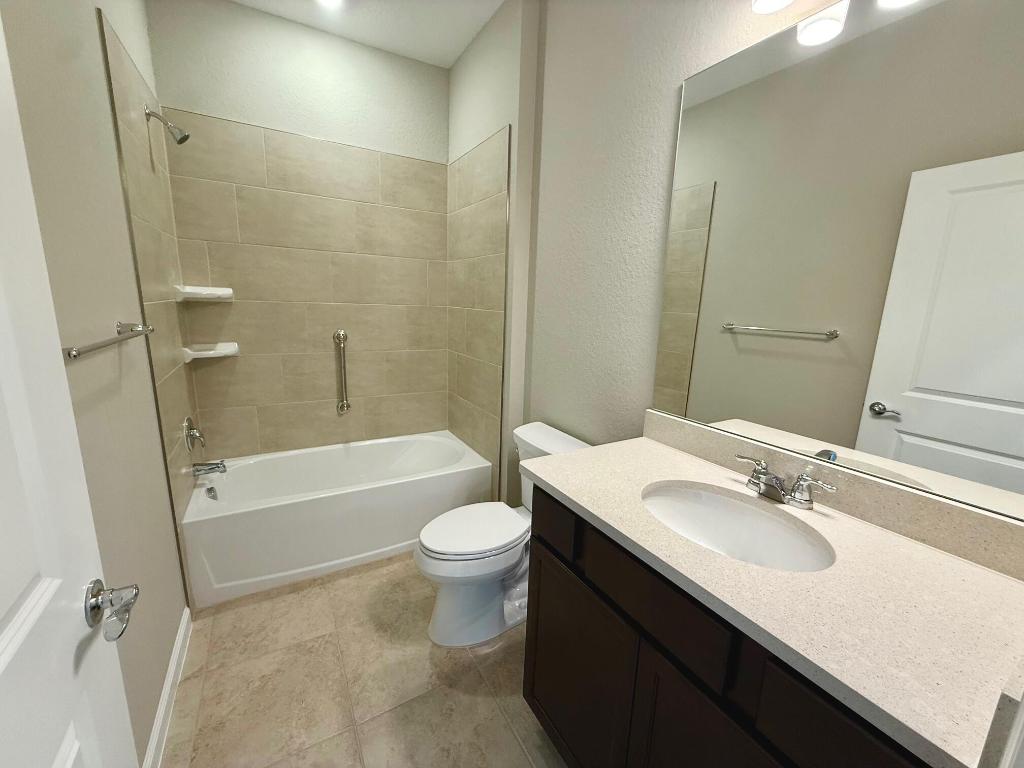 409 SE Filoli Drive Cedar 124