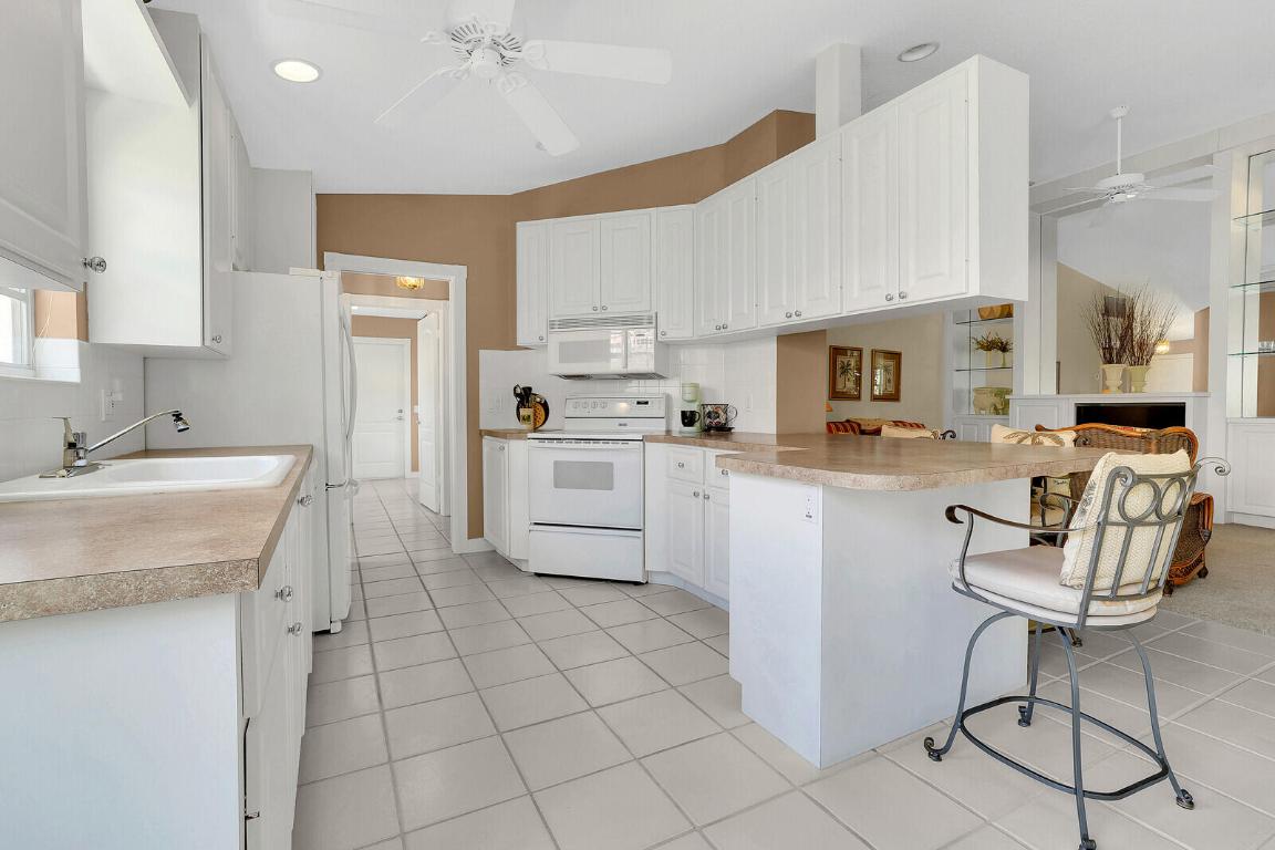 2503 SW Parkside Drive