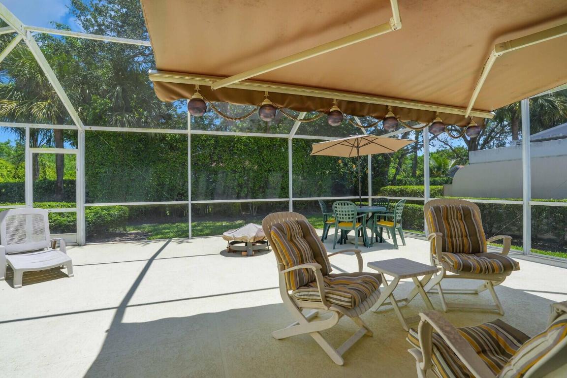 2503 SW Parkside Drive