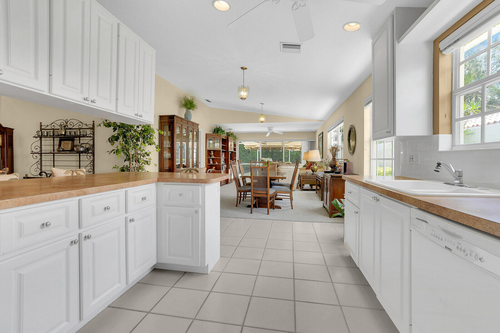 2503 SW Parkside Drive