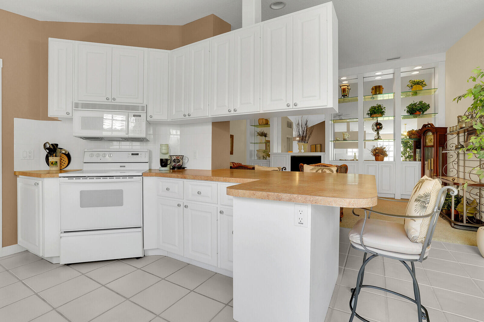 2503 SW Parkside Drive