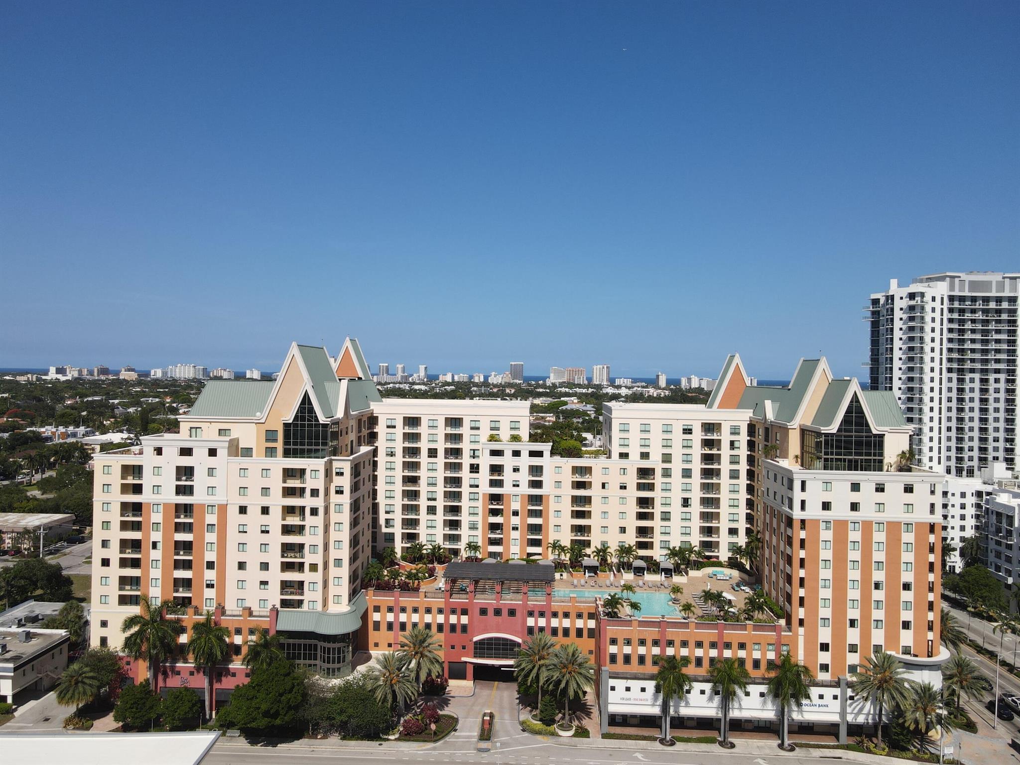 100 N Federal Highway 1139