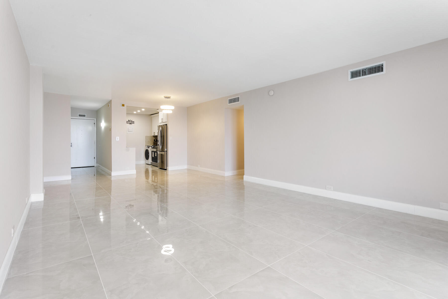 1200 Marine Way 802