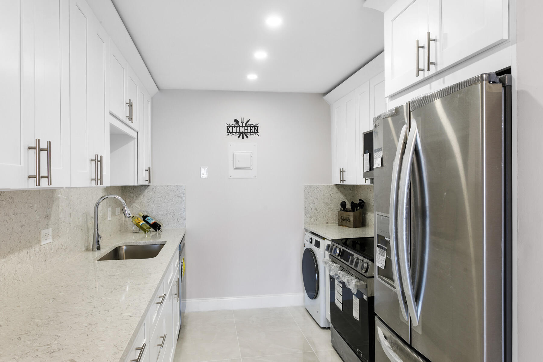1200 Marine Way 802
