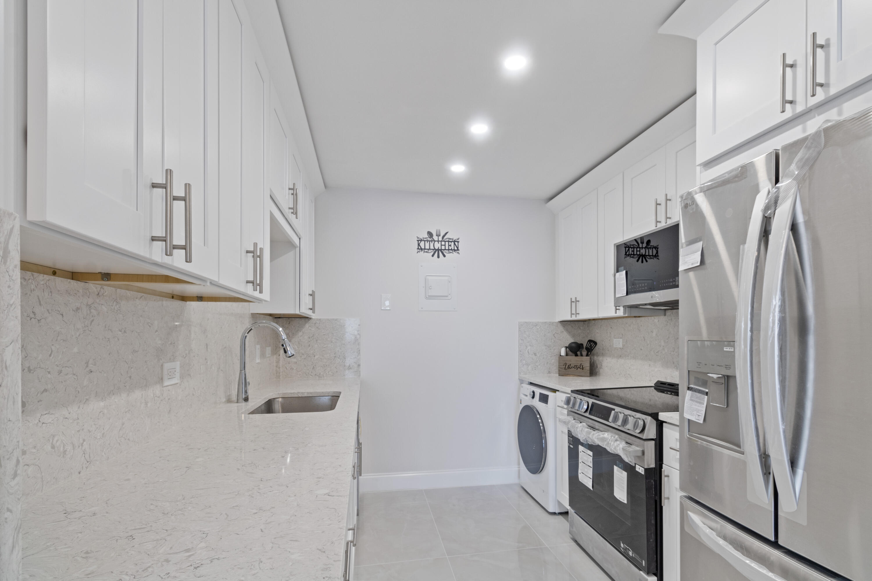 1200 Marine Way 802