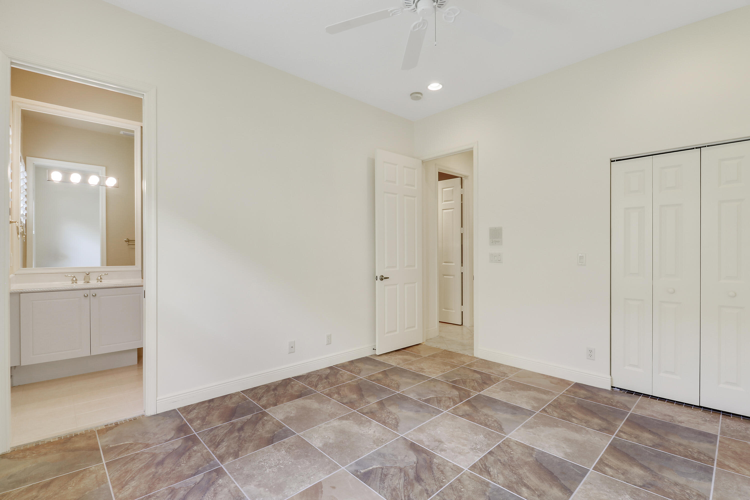 9325 Osprey Isles Boulevard