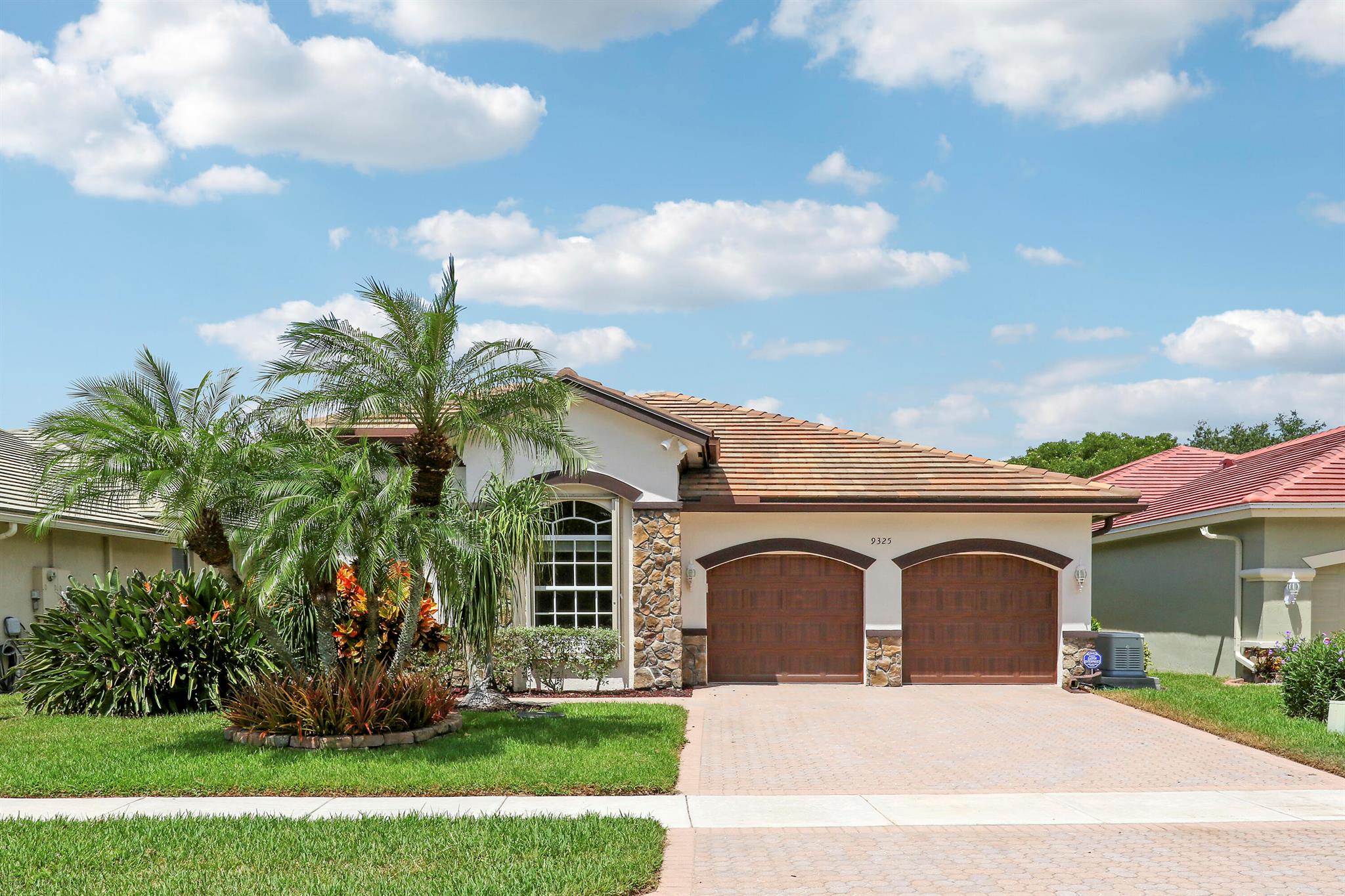 9325 Osprey Isles Boulevard