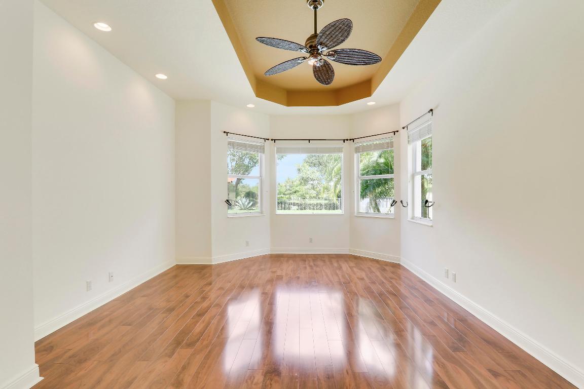 9325 Osprey Isles Boulevard