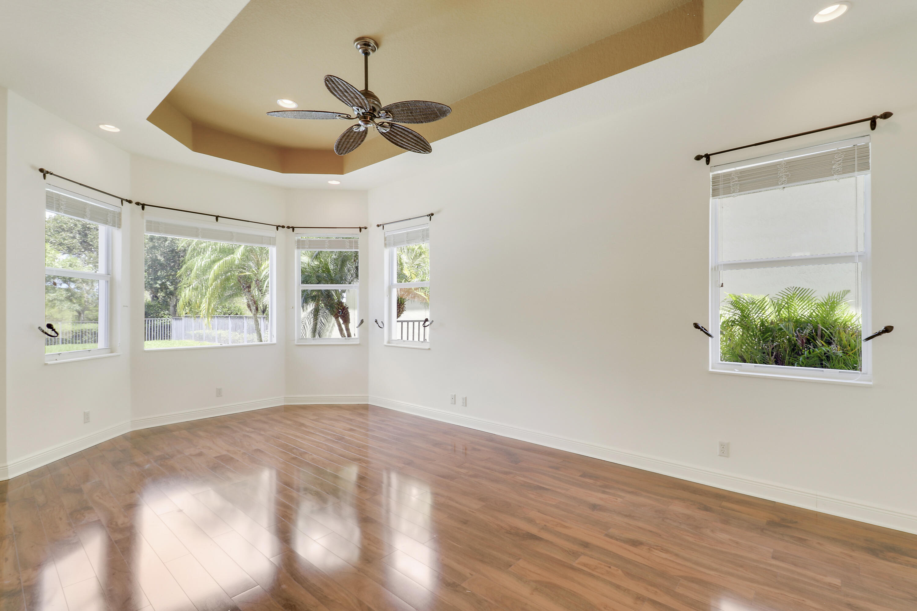 9325 Osprey Isles Boulevard