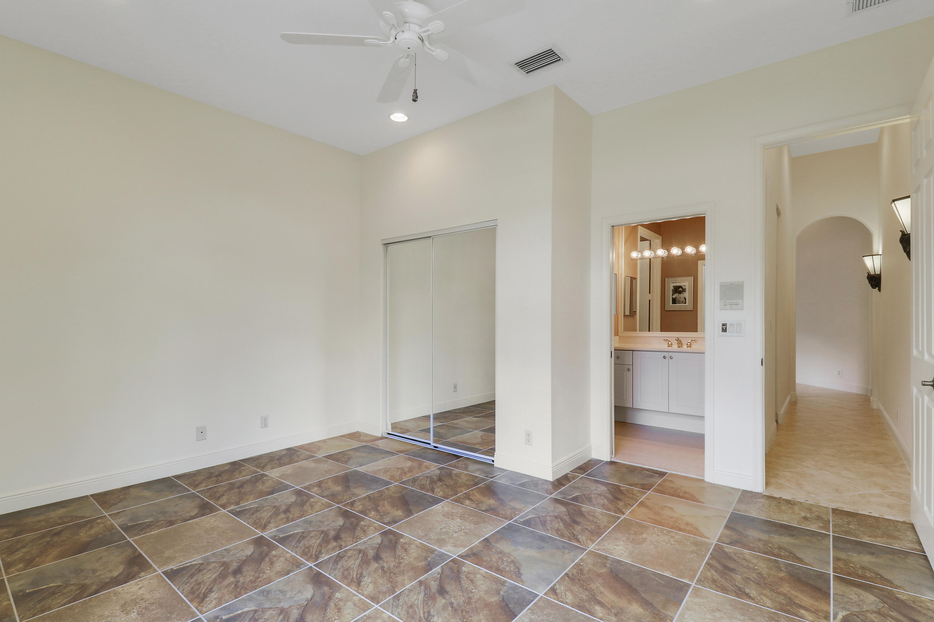 9325 Osprey Isles Boulevard