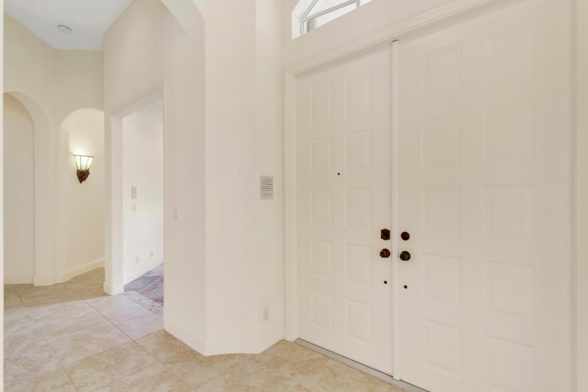 9325 Osprey Isles Boulevard