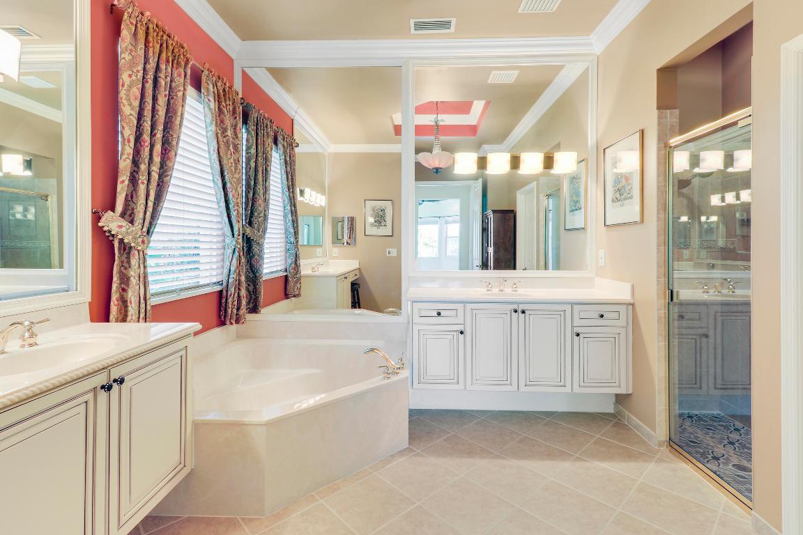 9325 Osprey Isles Boulevard