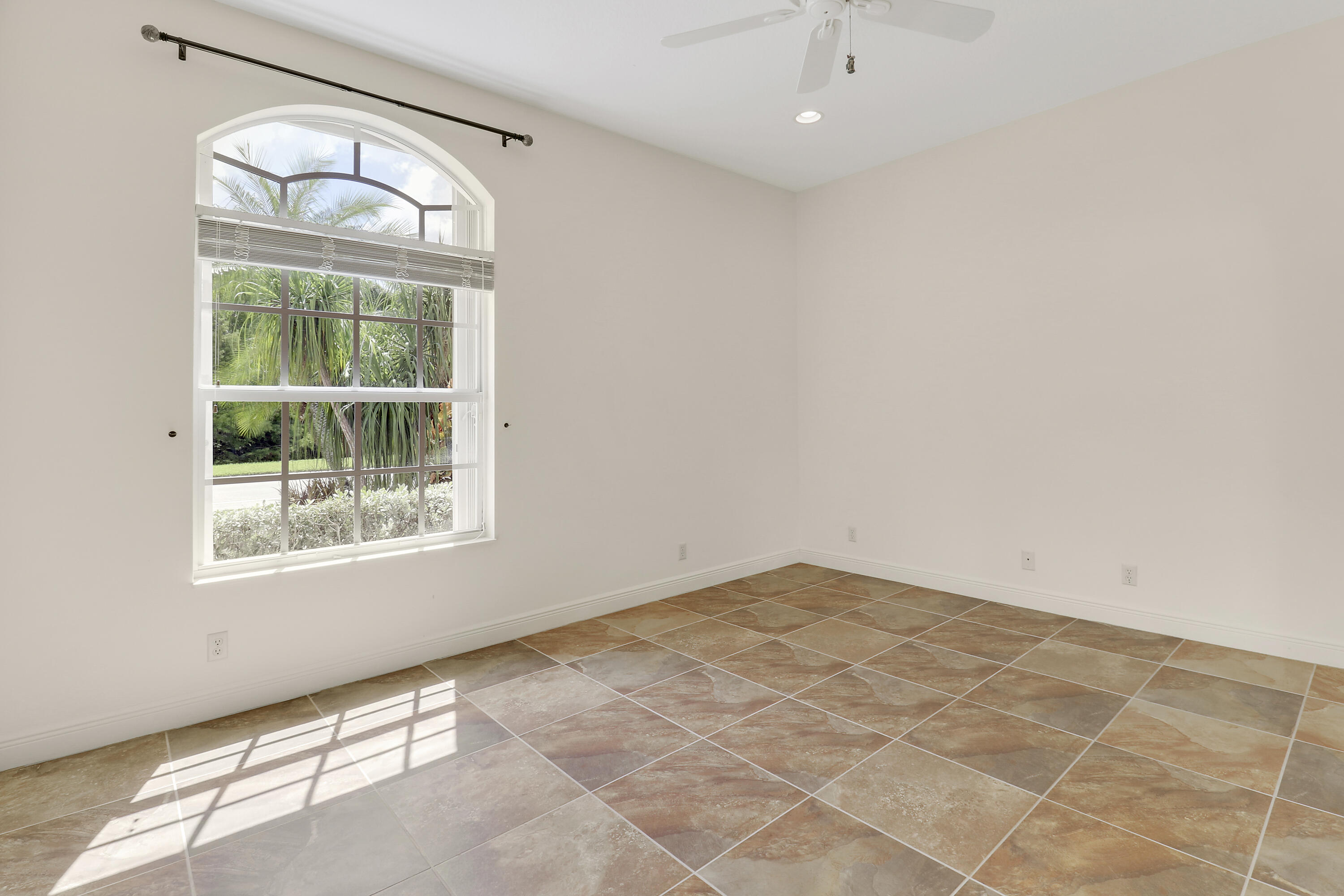 9325 Osprey Isles Boulevard