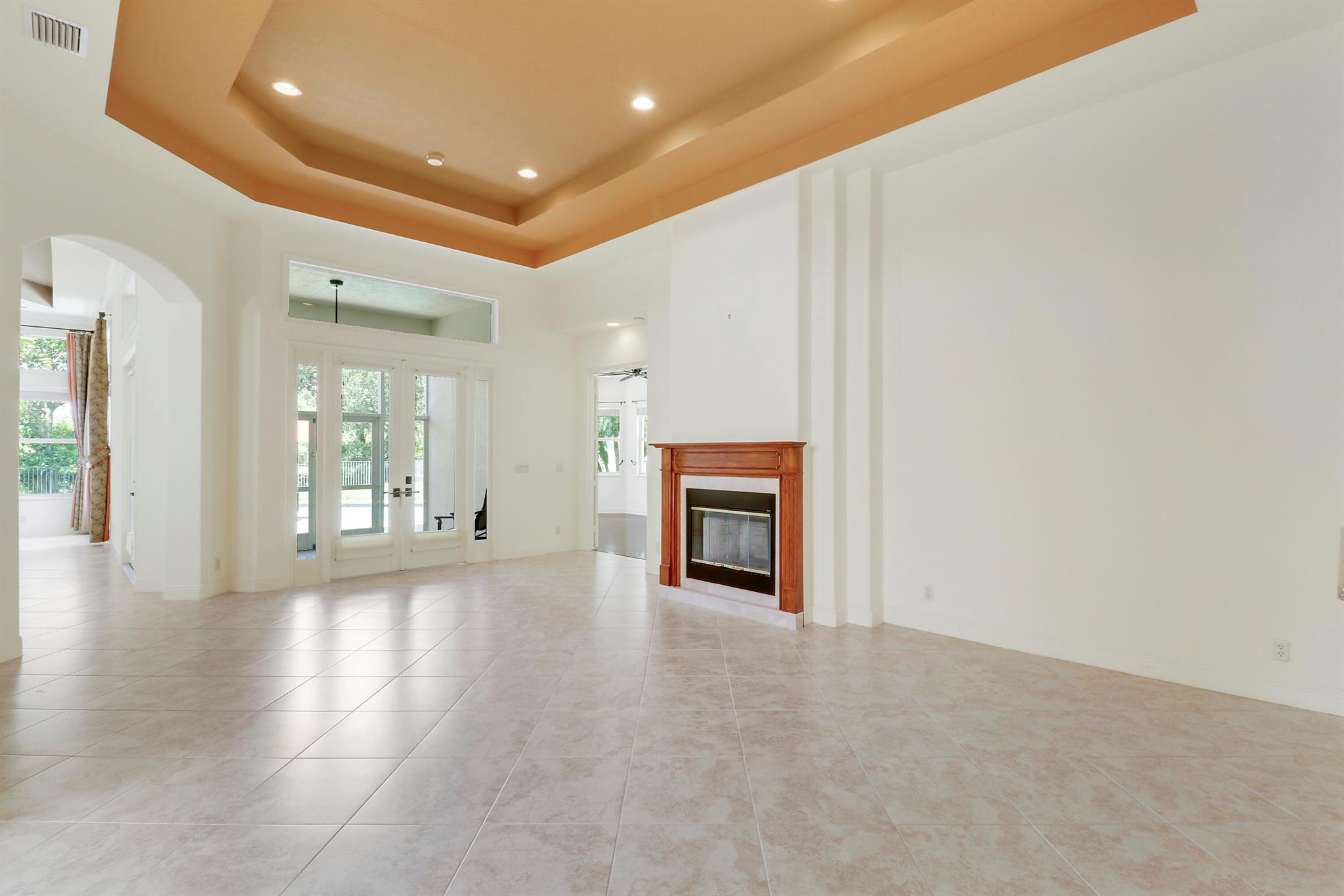 9325 Osprey Isles Boulevard