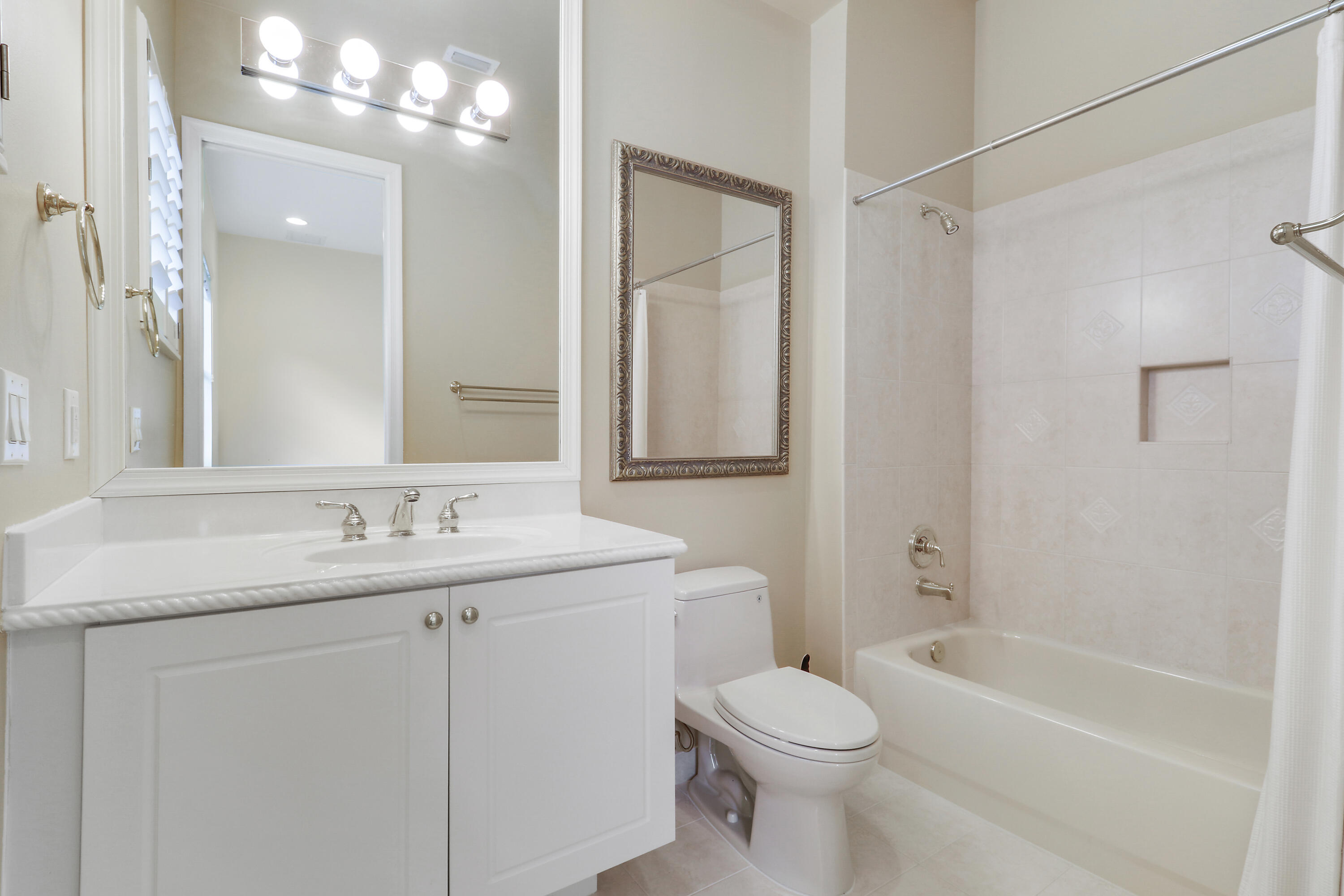 9325 Osprey Isles Boulevard