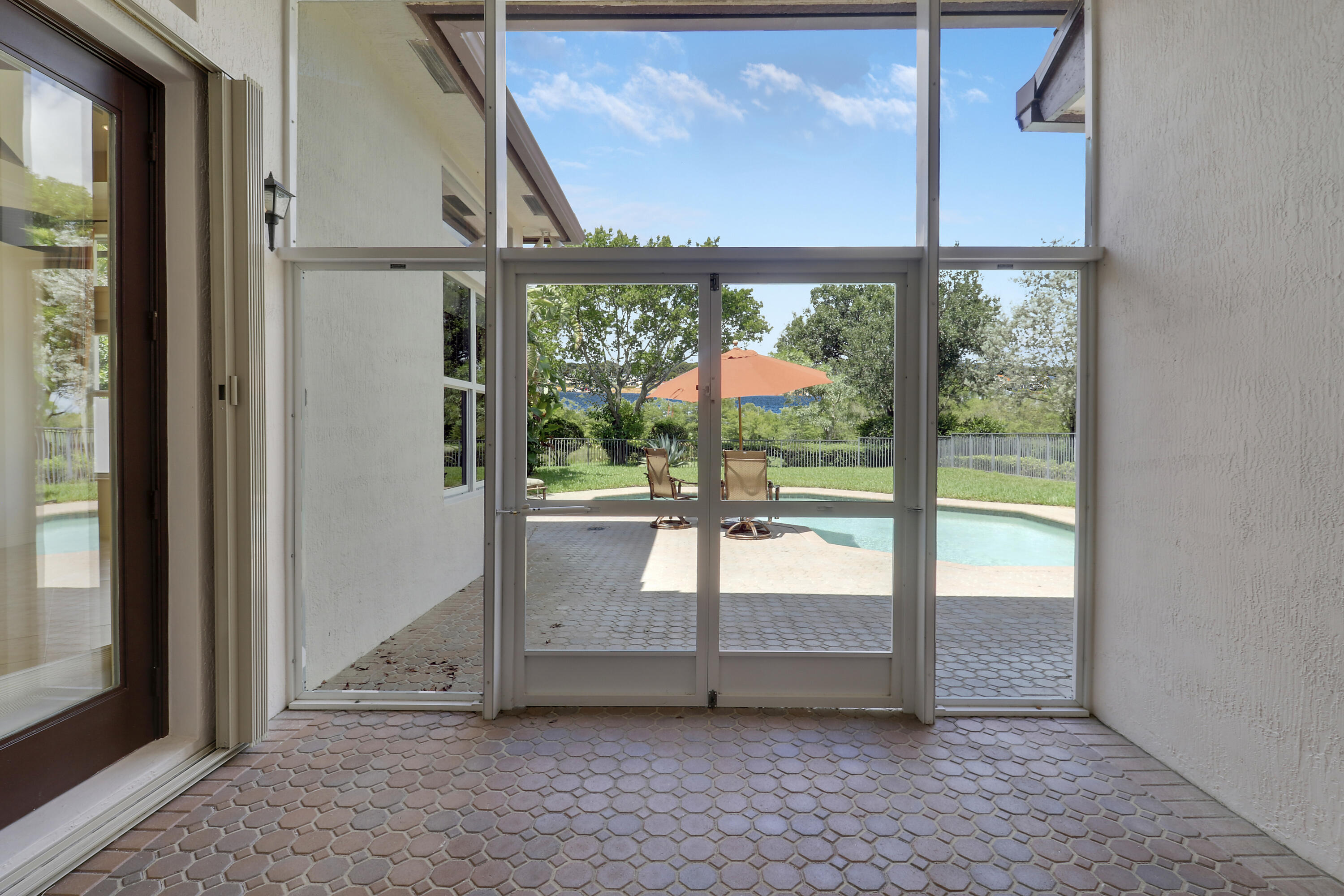 9325 Osprey Isles Boulevard