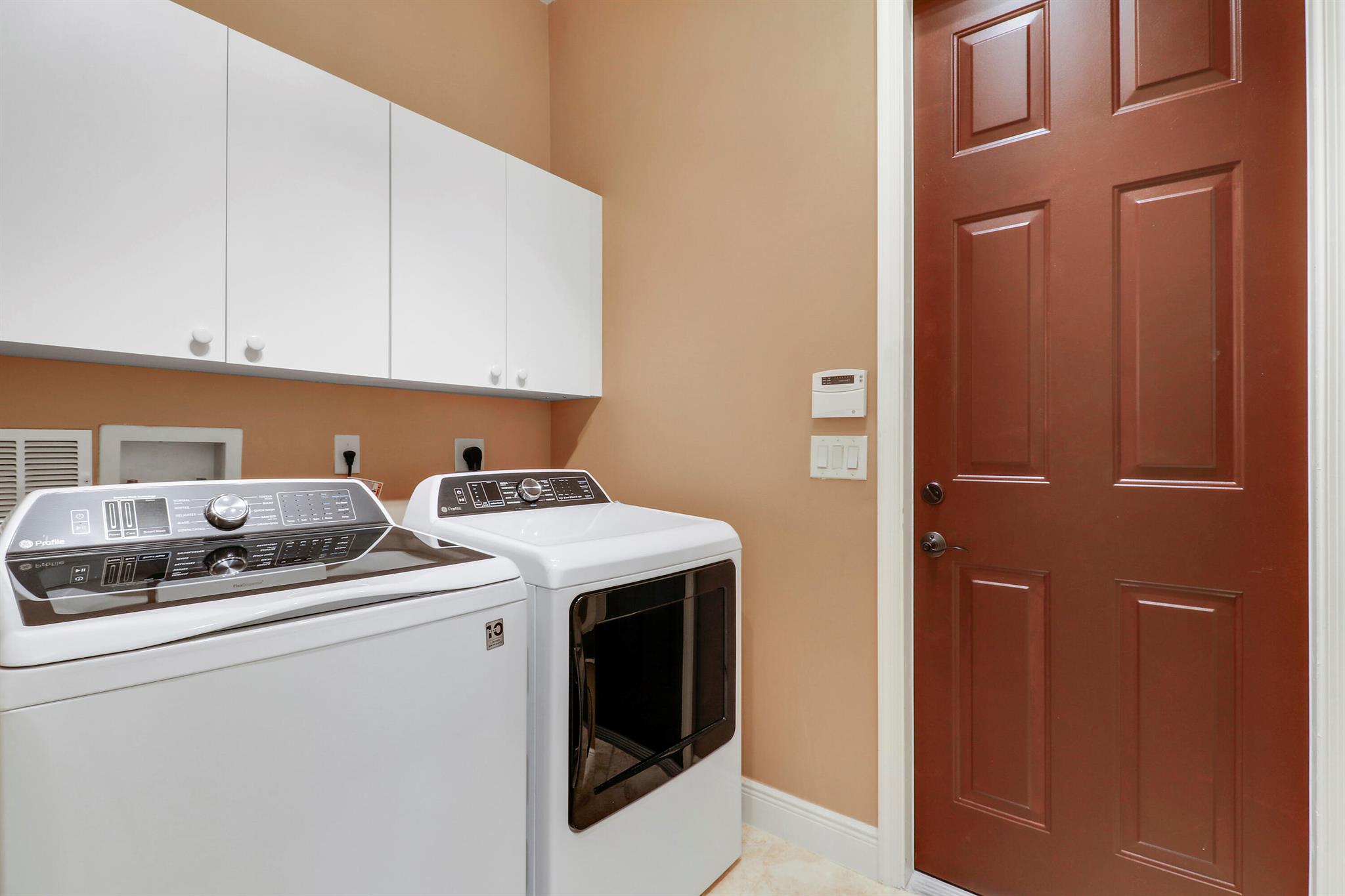 9325 Osprey Isles Boulevard