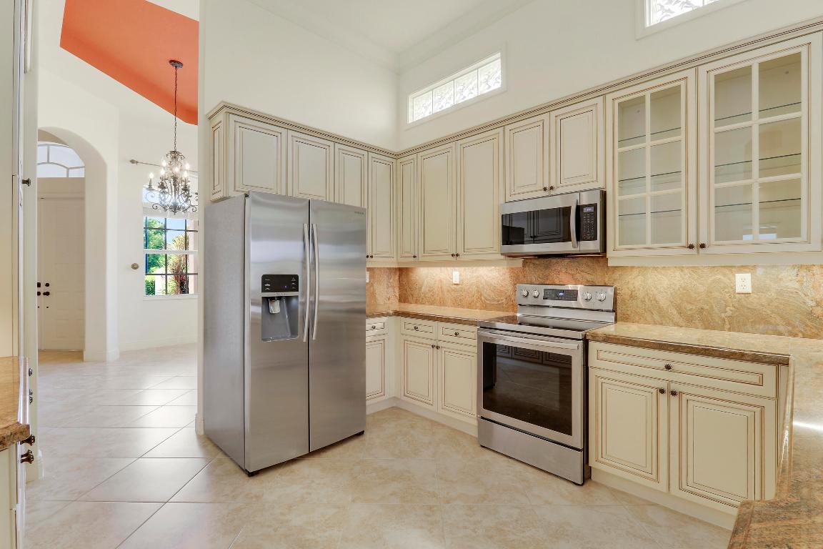 9325 Osprey Isles Boulevard