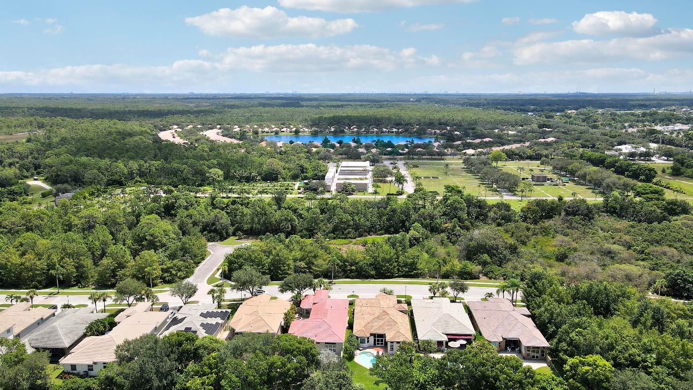 9325 Osprey Isles Boulevard