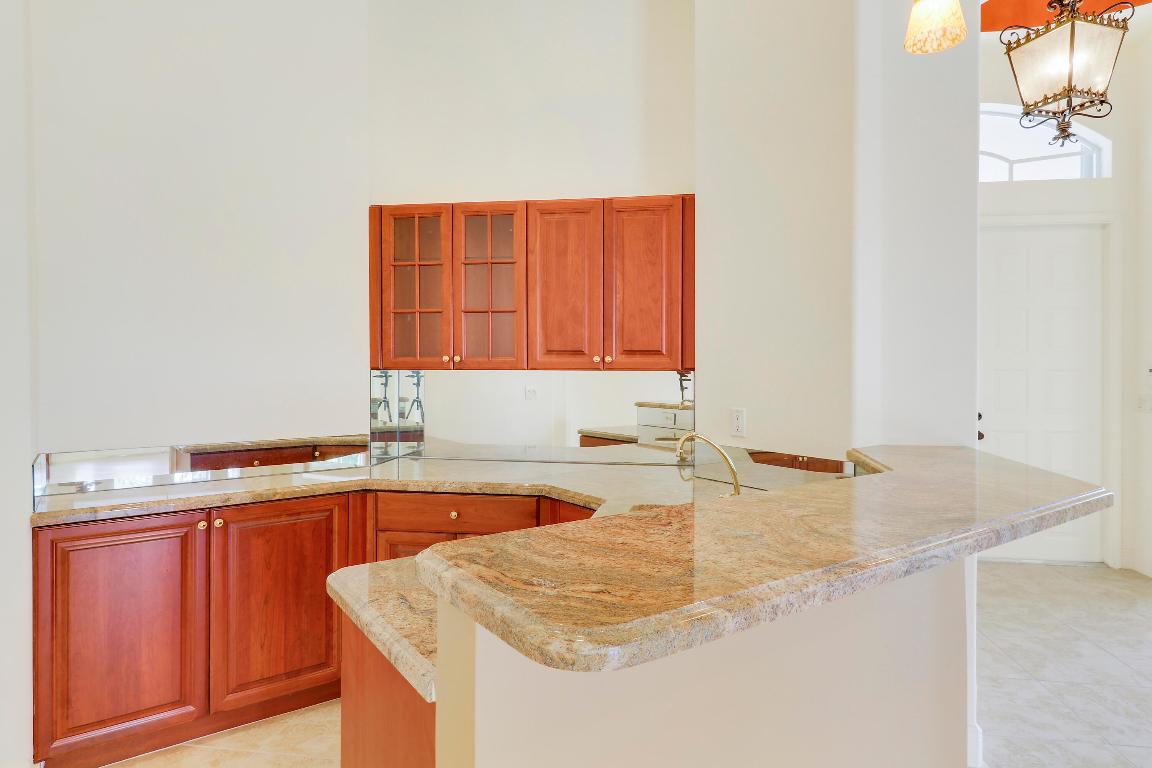 9325 Osprey Isles Boulevard