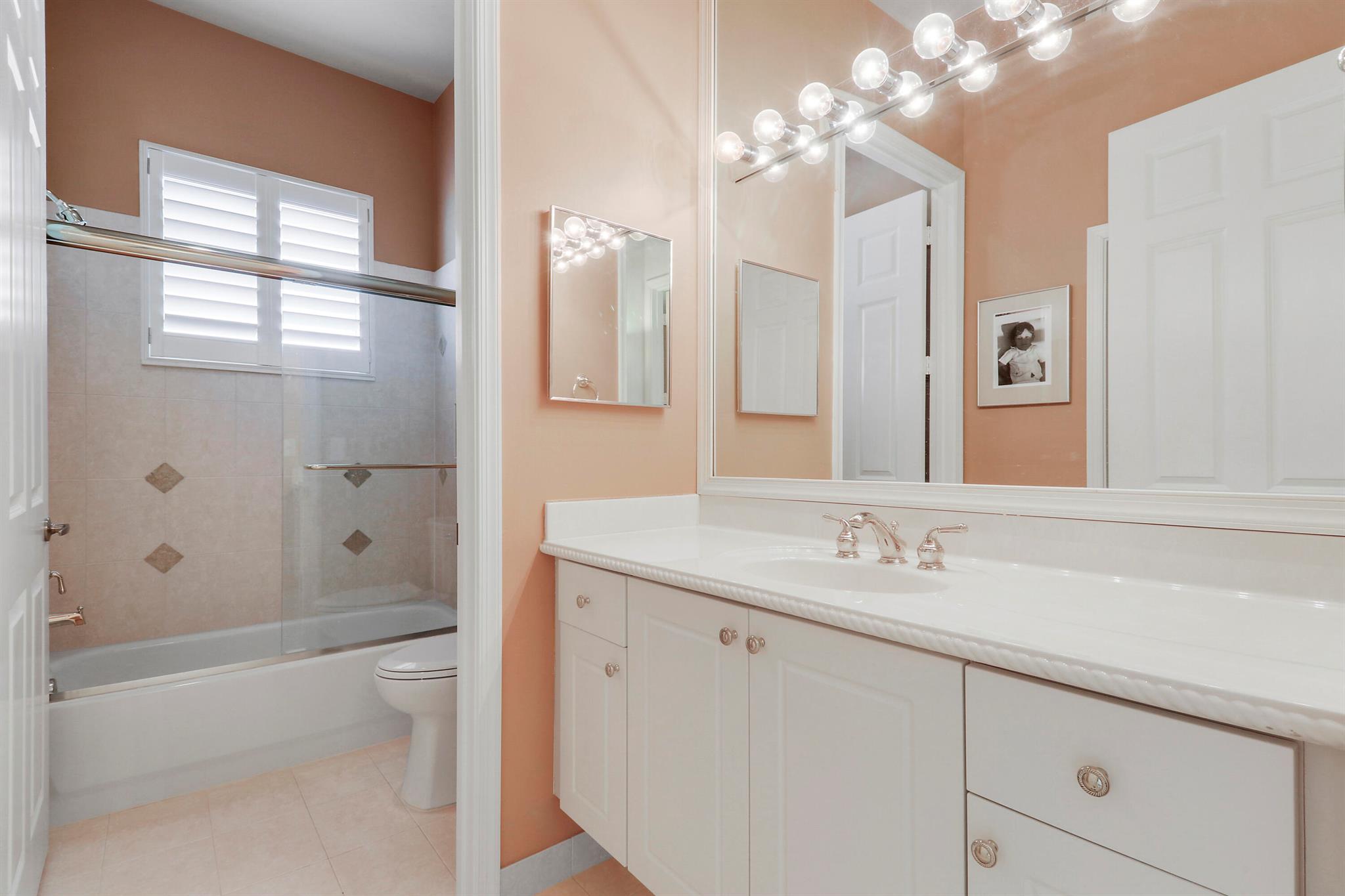 9325 Osprey Isles Boulevard