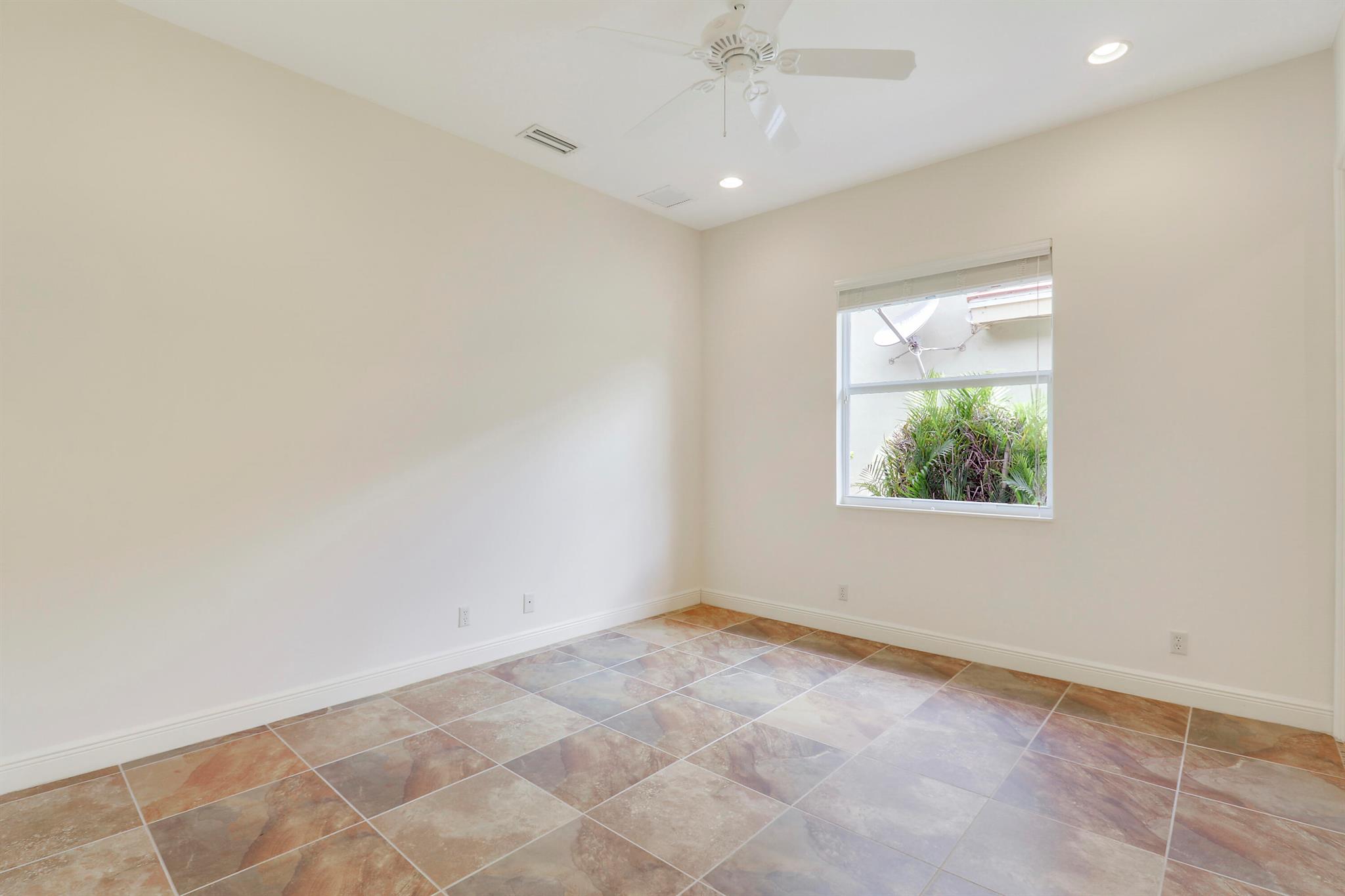 9325 Osprey Isles Boulevard