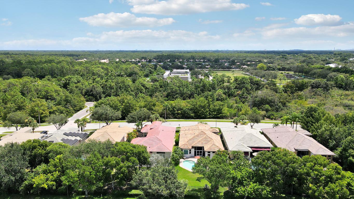 9325 Osprey Isles Boulevard