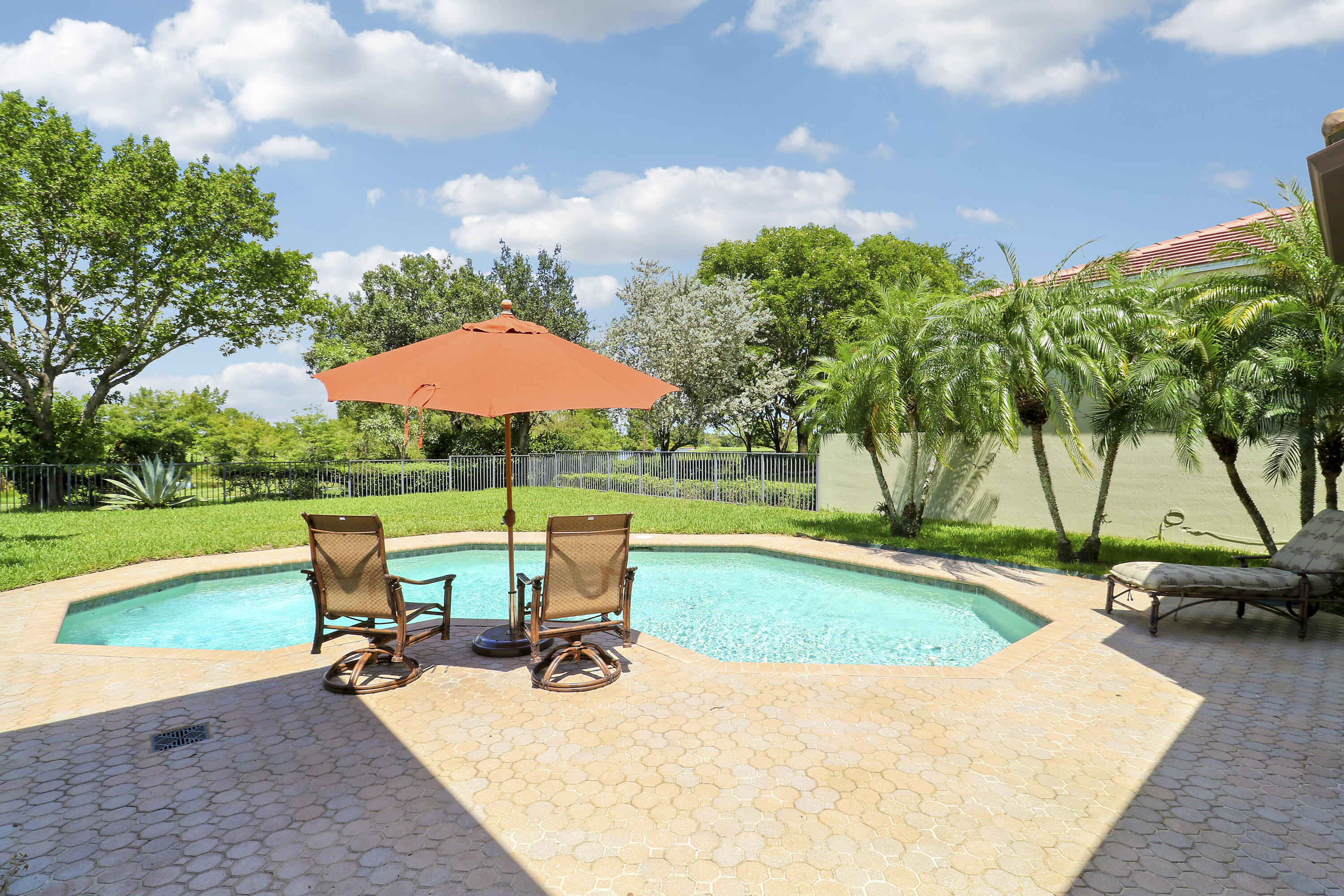 9325 Osprey Isles Boulevard