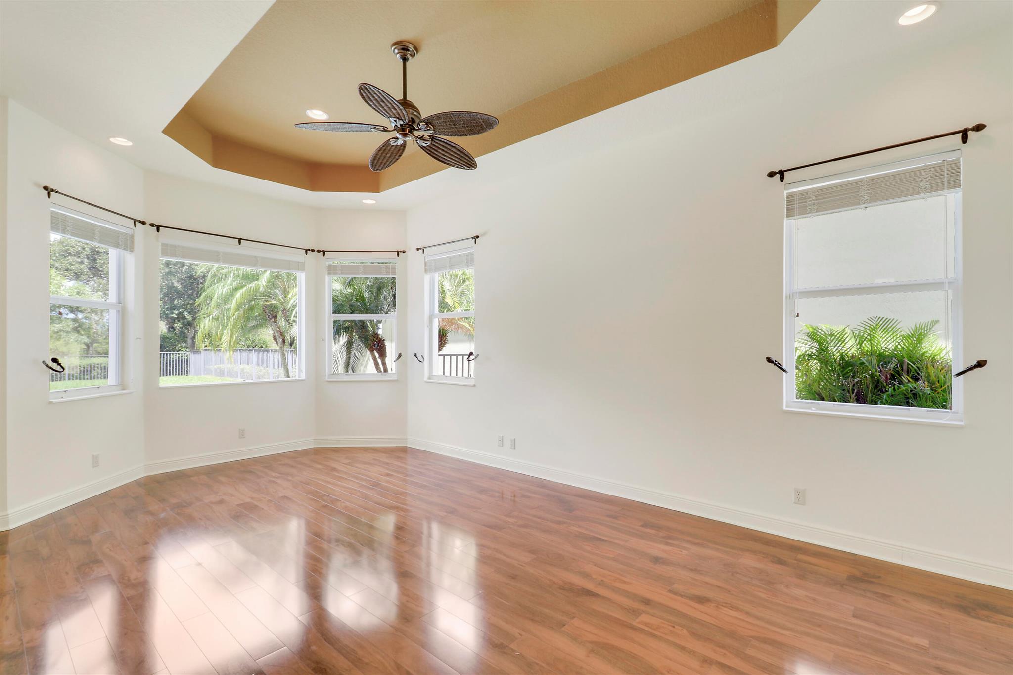 9325 Osprey Isles Boulevard