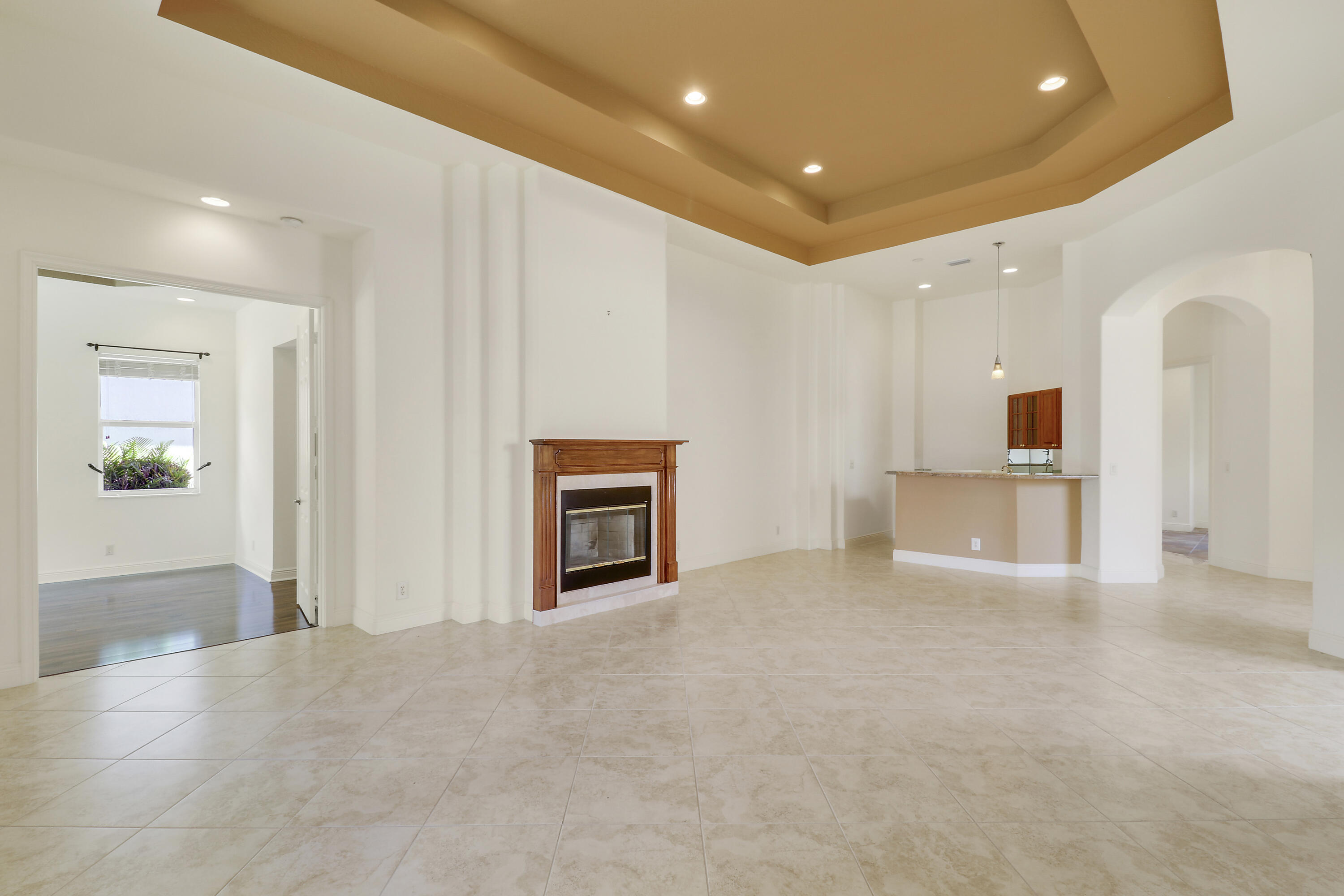 9325 Osprey Isles Boulevard