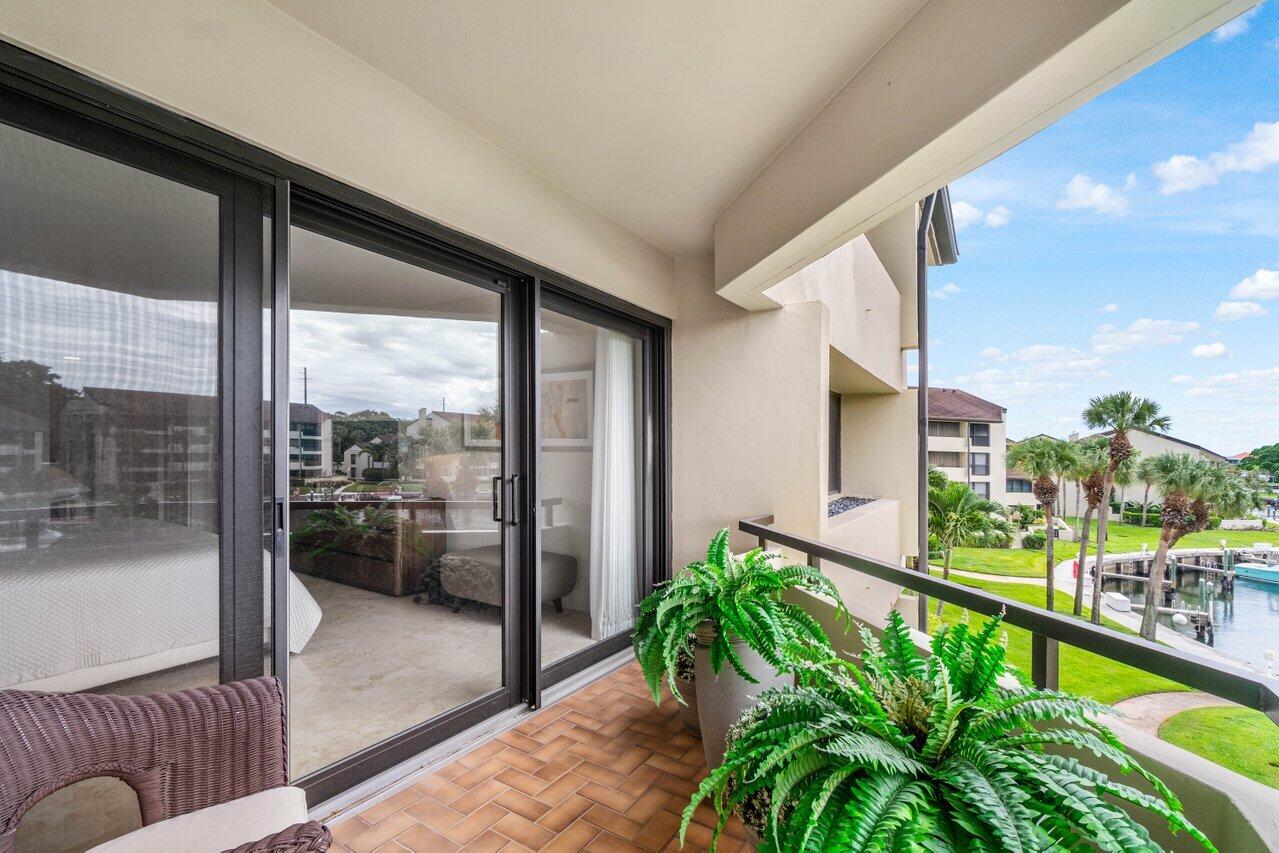 1141 Marine Way E H3l