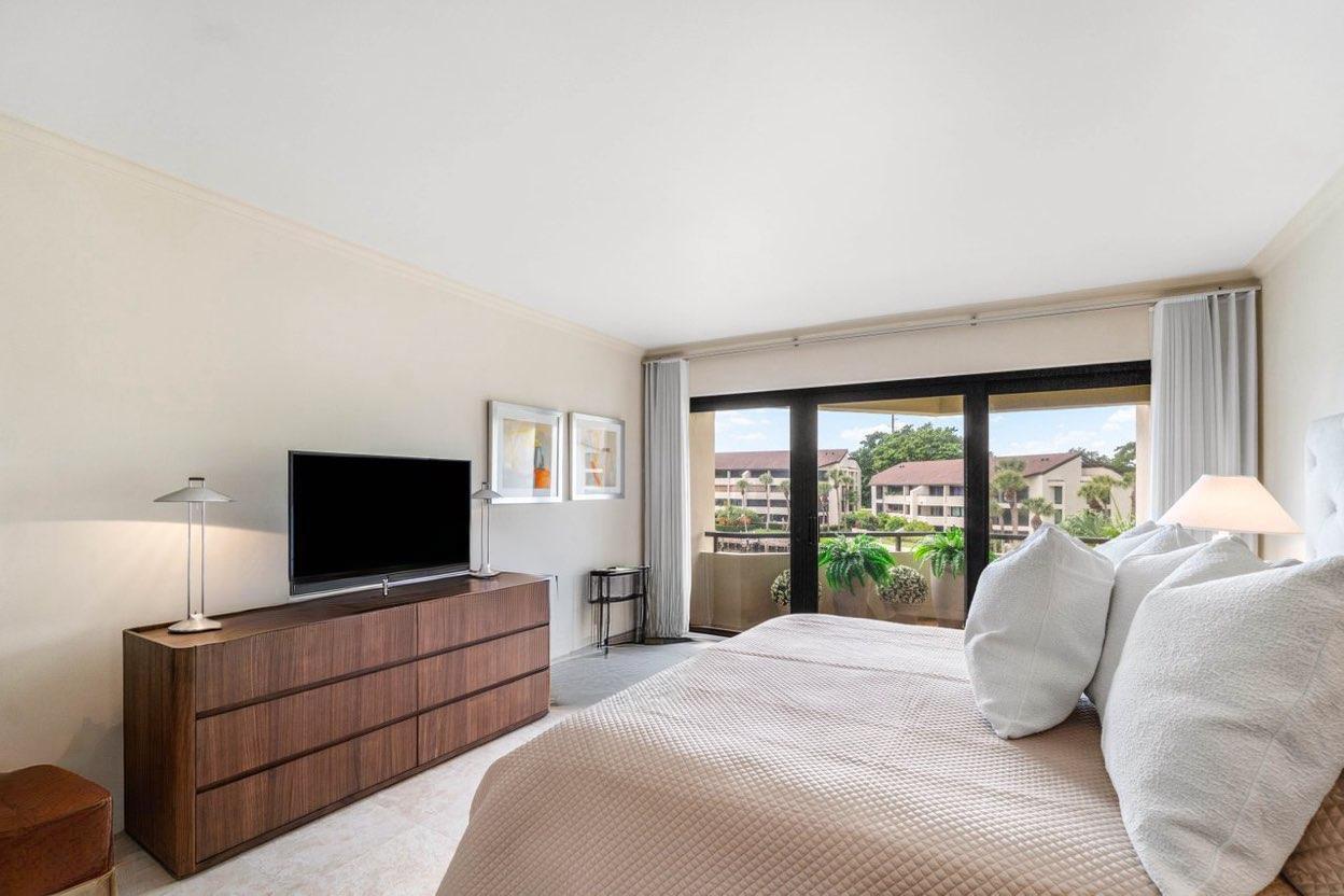 1141 Marine Way E H3l