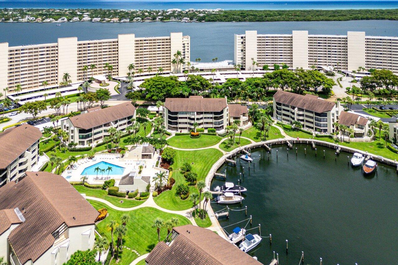 1141 Marine Way E H3l