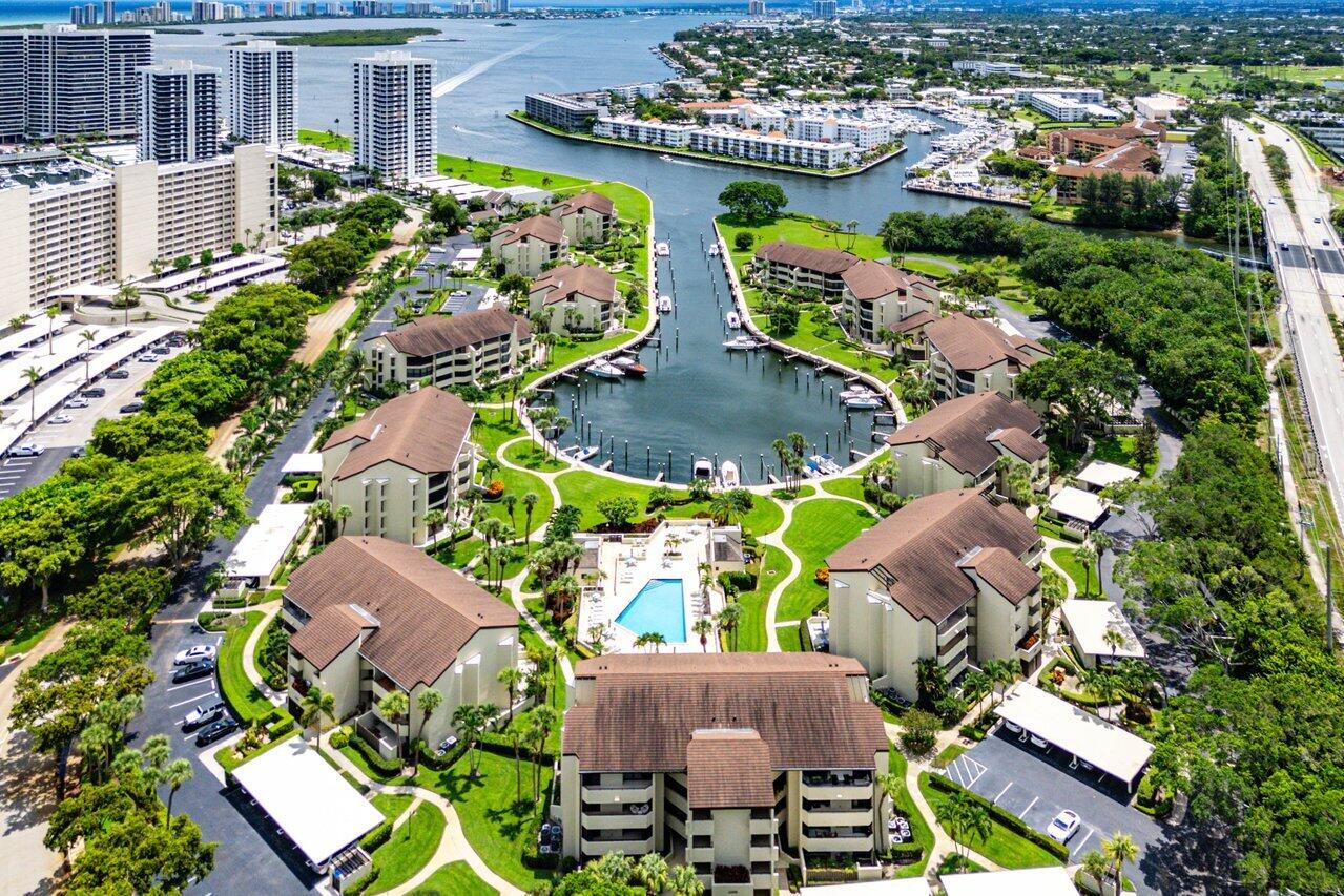 1141 Marine Way E H3l