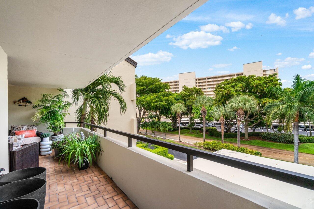 1141 Marine Way E H3l