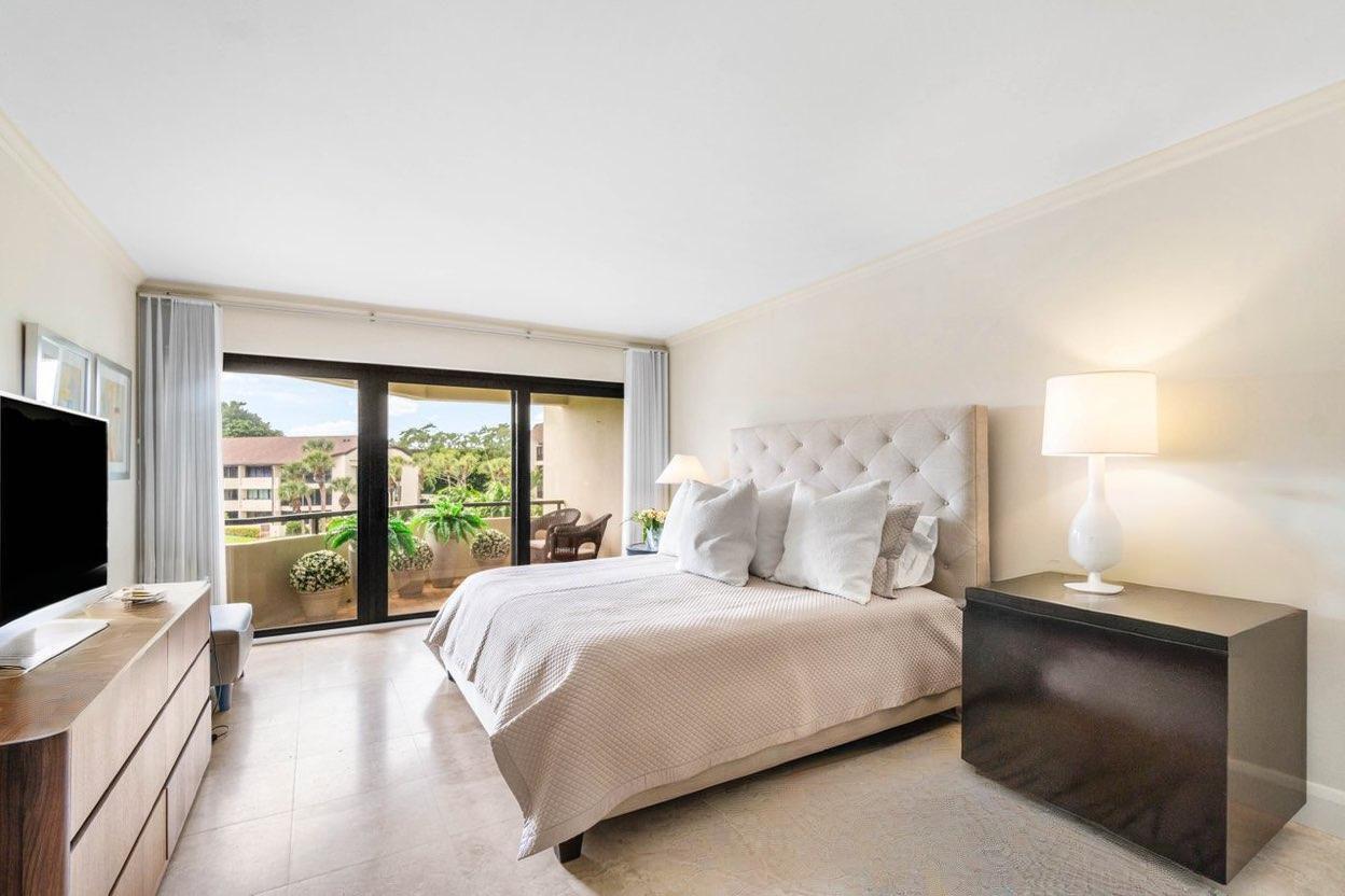 1141 Marine Way E H3l