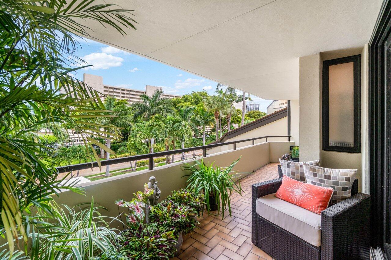 1141 Marine Way E H3l