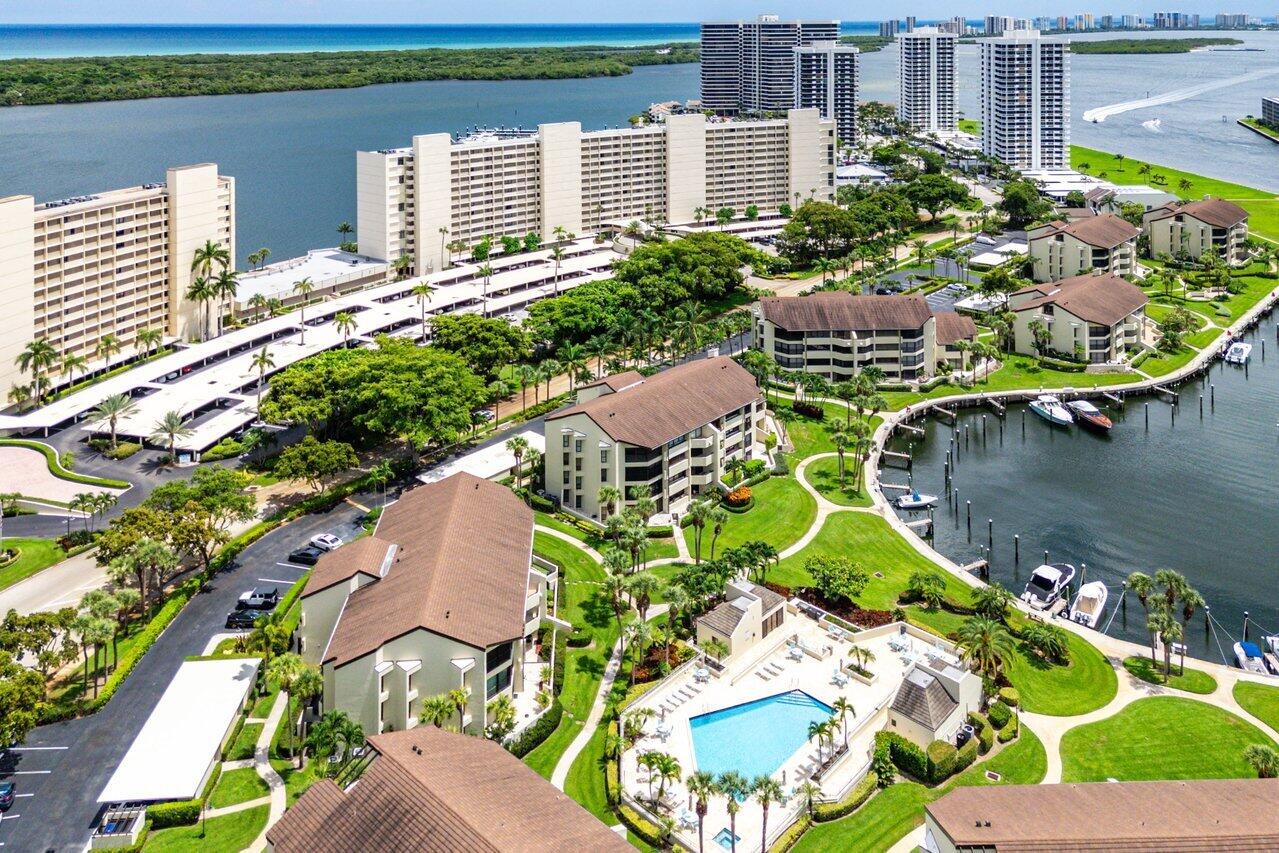 1141 Marine Way E H3l