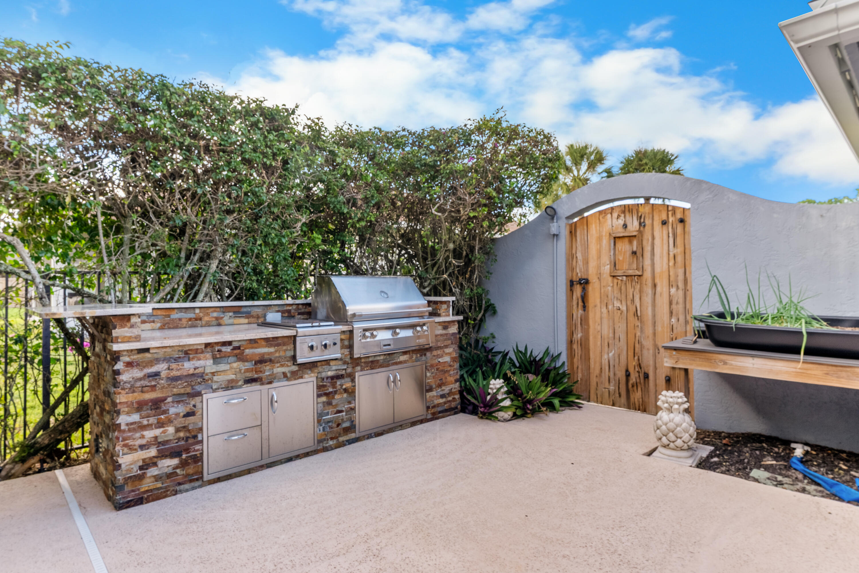 5936 Loxahatchee Pines Drive