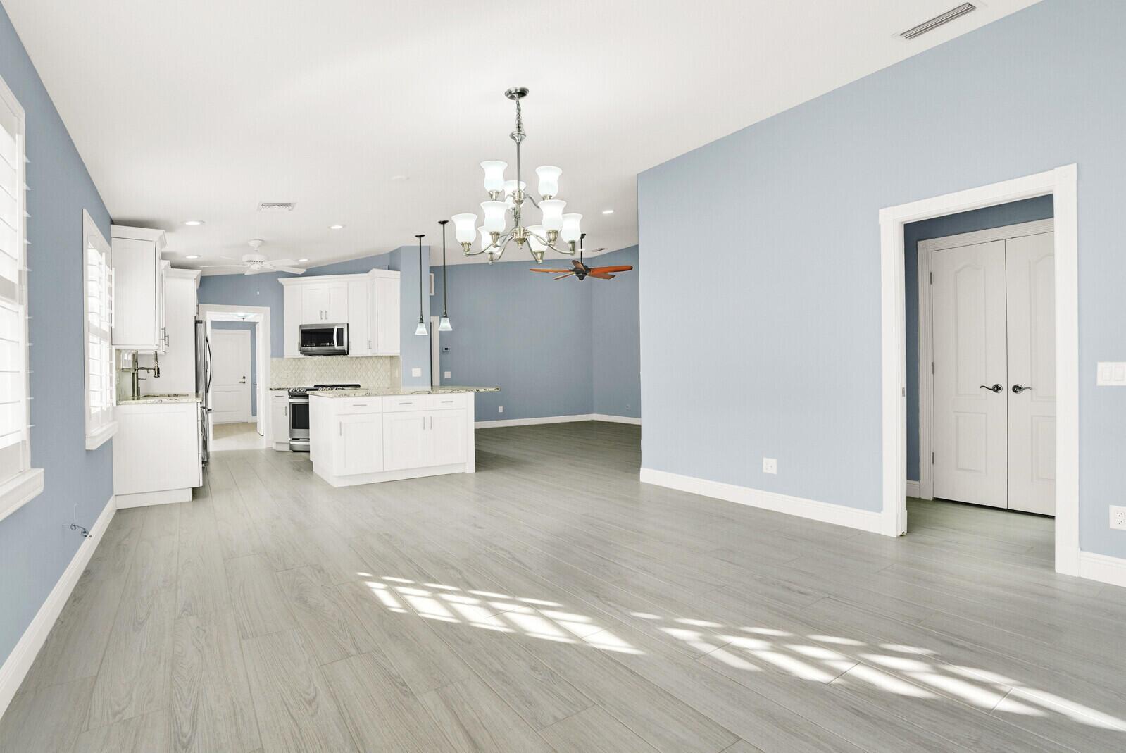 2493 SW Parkside Drive