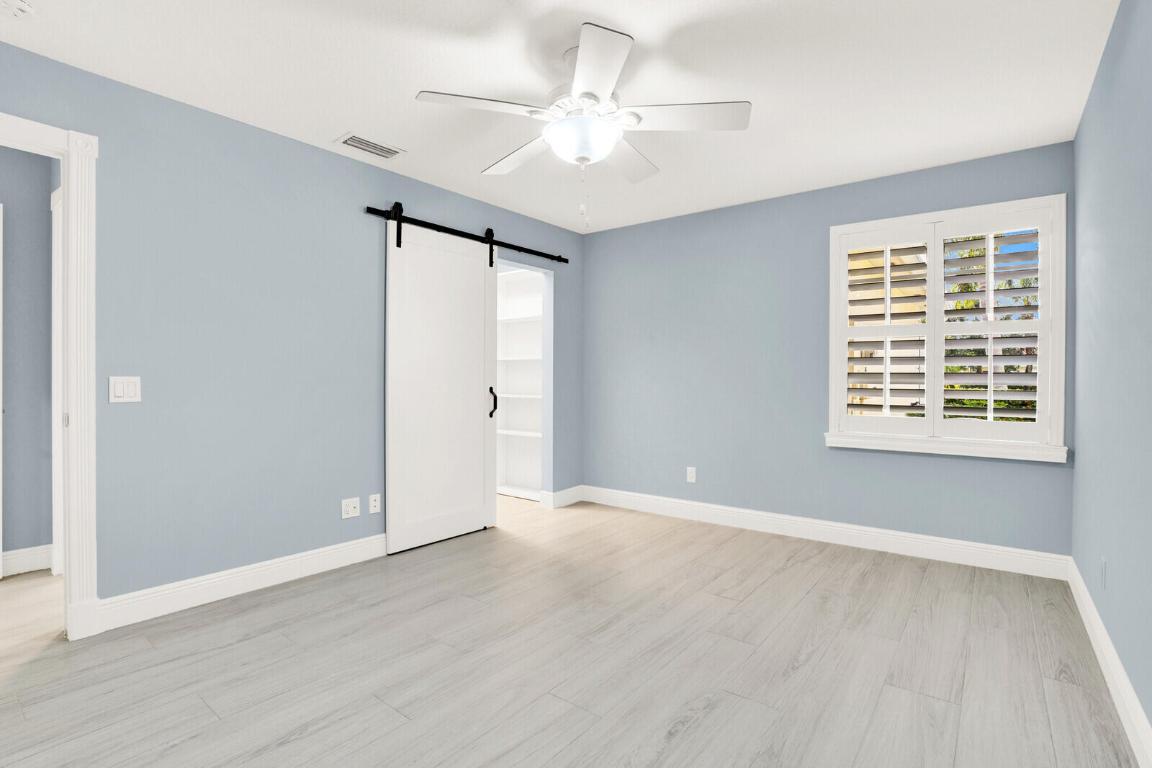 2493 SW Parkside Drive