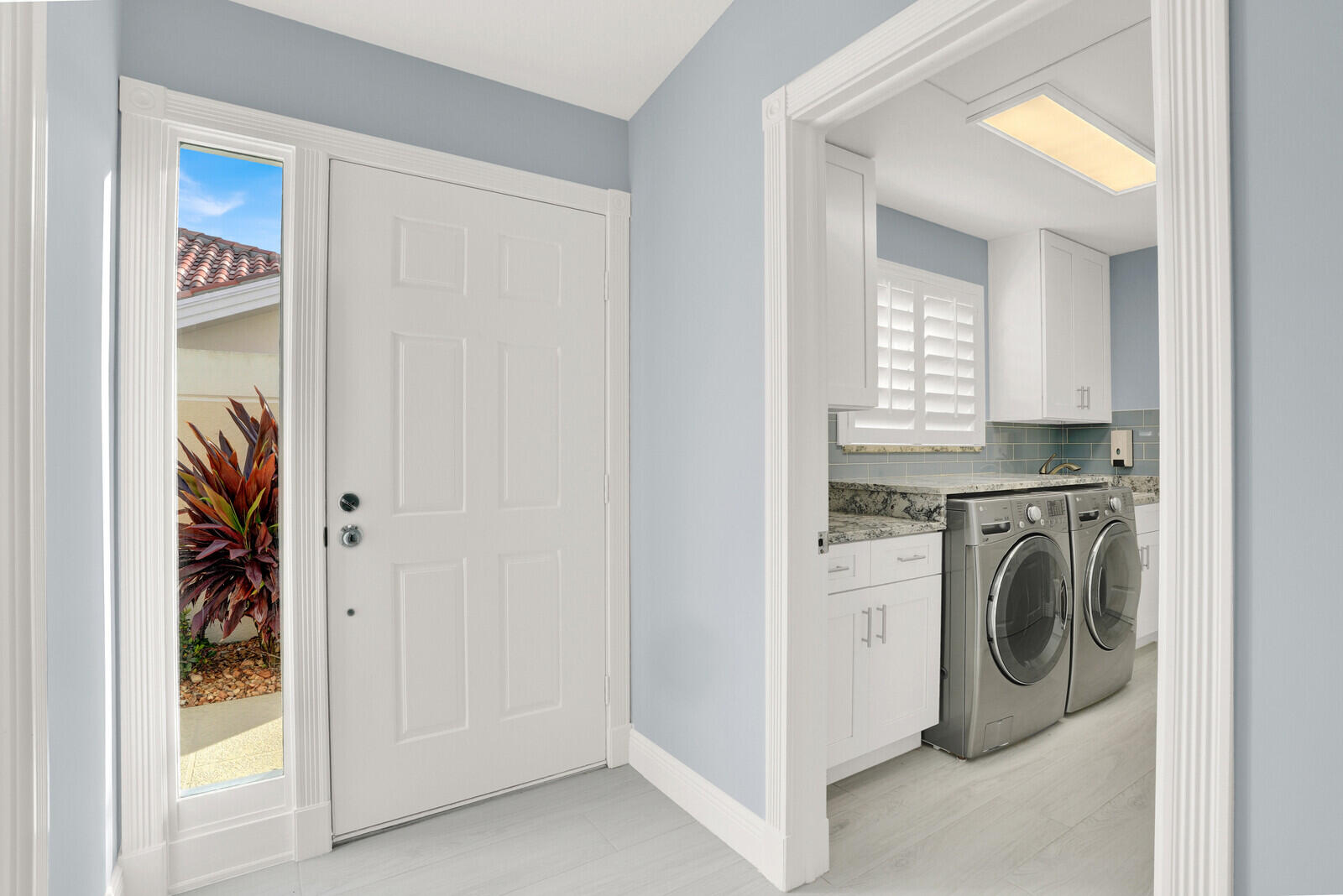 2493 SW Parkside Drive