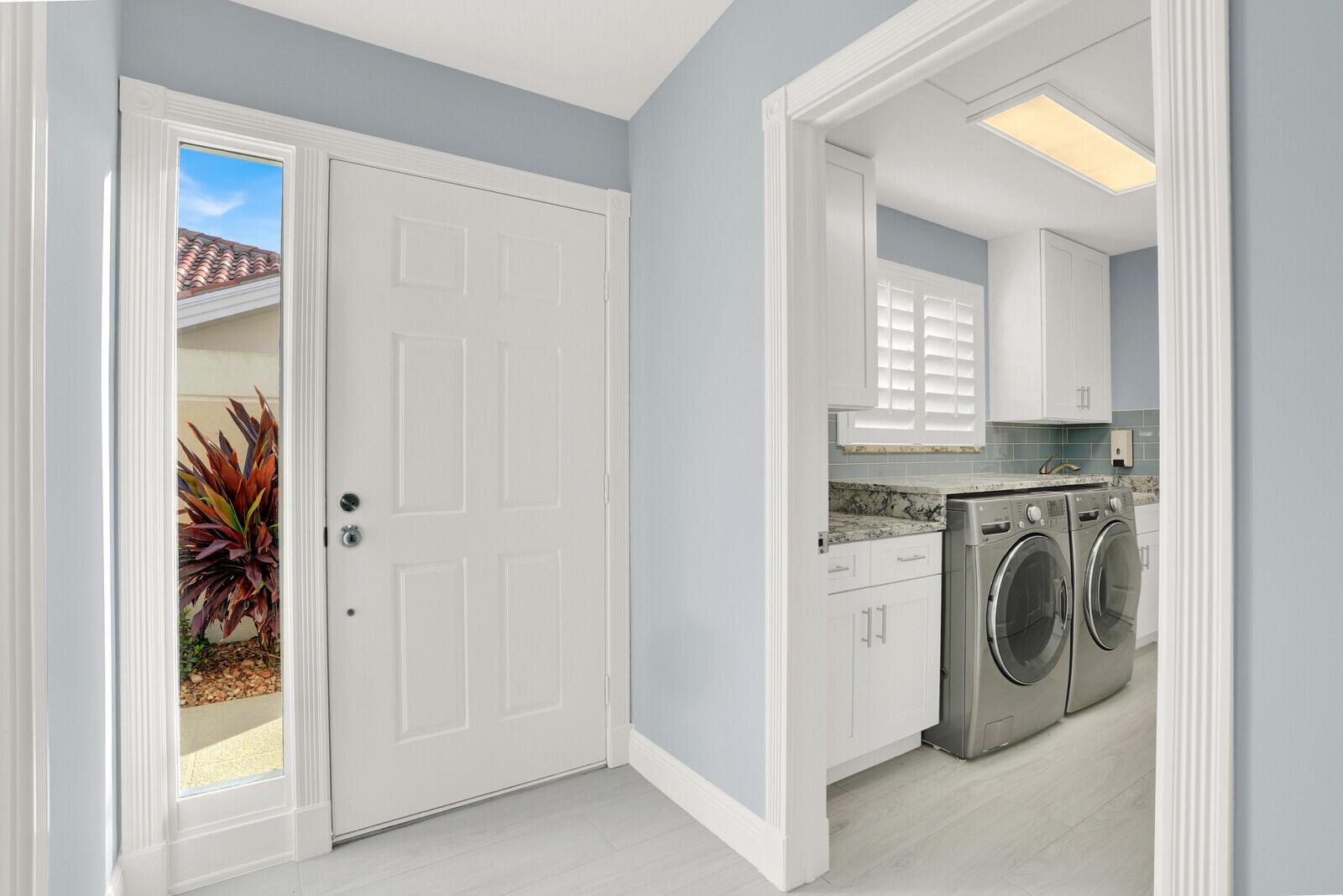 2493 SW Parkside Drive