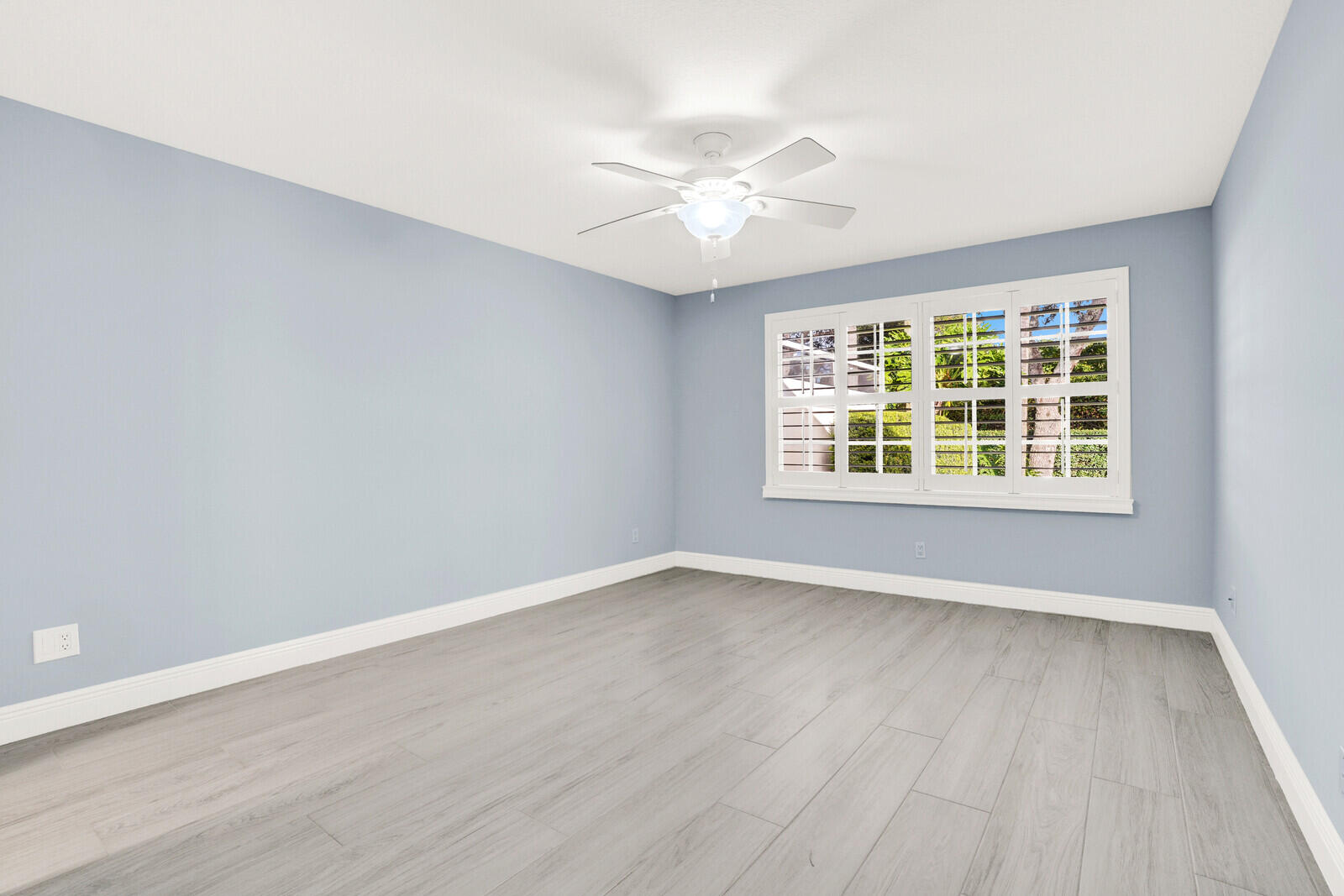 2493 SW Parkside Drive