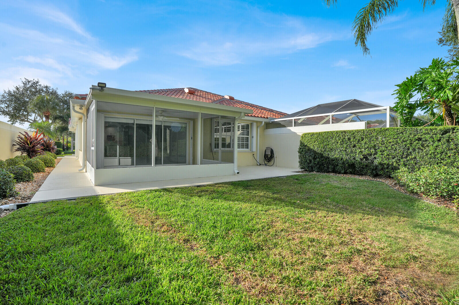 2493 SW Parkside Drive