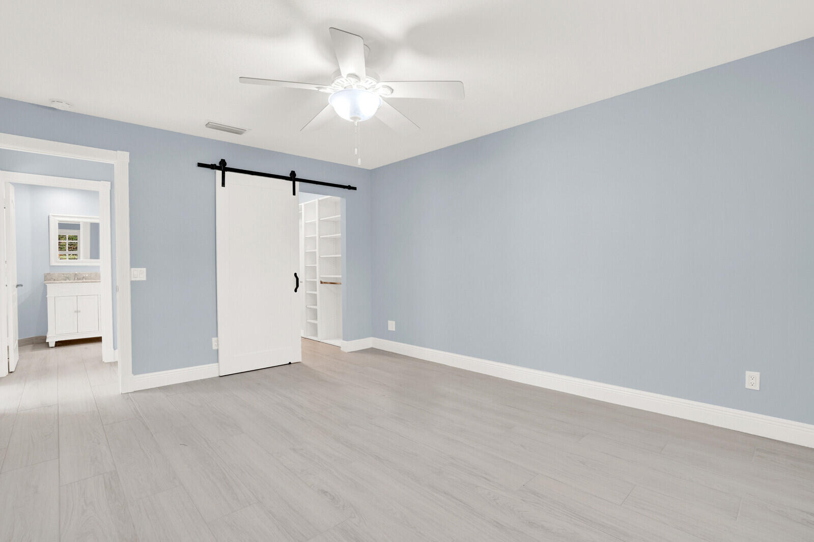 2493 SW Parkside Drive